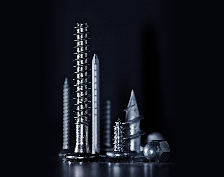 亚铝颐人铝业门窗